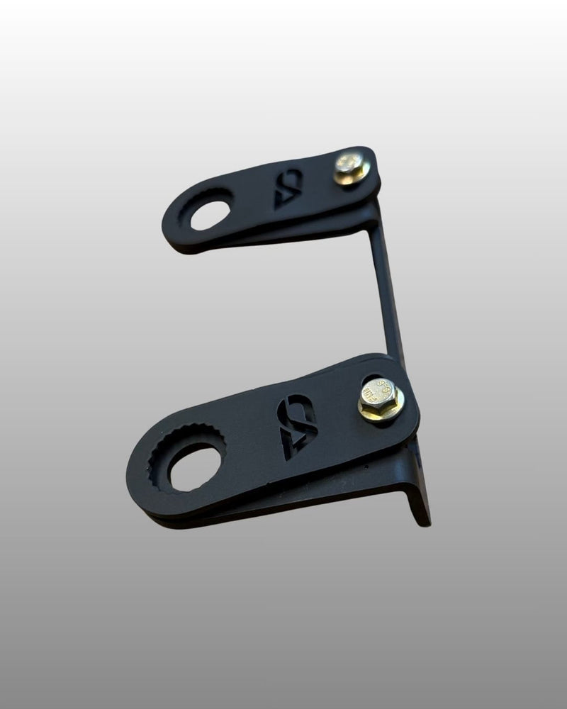 Maverick R Lower Control Arm Bolt Retainer Kit